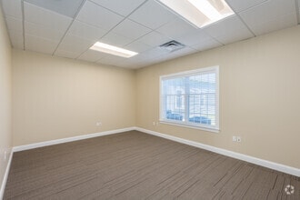 41 Romano Vineyard way, North Kingstown, RI à louer Photo intérieure- Image 2 de 3