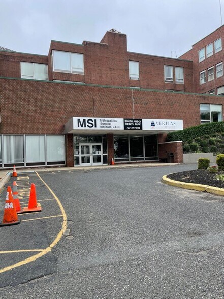 540 Bordentown Ave, South Amboy, NJ à louer - Photo du bâtiment - Image 2 de 9