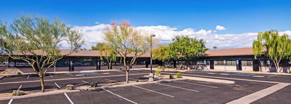 18301 N 79th Ave, Glendale, AZ à louer - Photo du bâtiment - Image 2 de 6