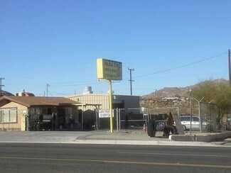 Plus de détails pour 61046 Twentynine Palms Hwy, Joshua Tree, CA - Commerce de détail à louer