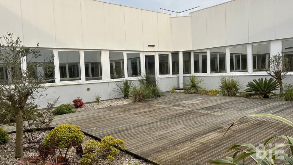 124 Avenue De Magudas, Mérignac for lease - Building Photo - Image 3 of 15