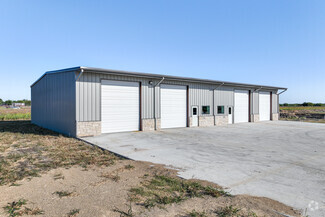 Plus de détails pour 5225 County Road 1205, Cleburne, TX - Industriel à louer