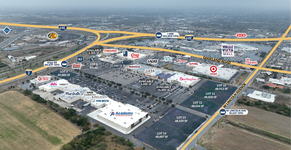 Harlingen Corners Shopping Center - Lincoln Outparcels, Harlingen, TX for lease - Building Photo - Image 1 of 4