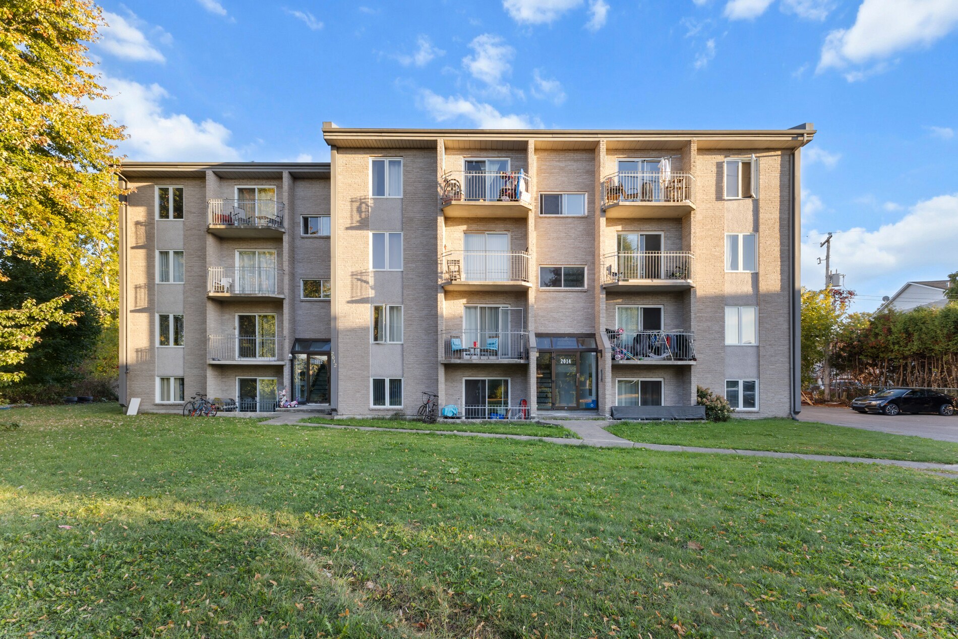 2012-2014 Rue Fournier, Saint-Jérôme, QC à vendre Photo principale- Image 1 de 25