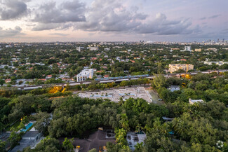 Plus de détails pour 2000 S Dixie Hwy, Miami, FL - Bureau à louer