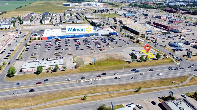 Plus de détails pour 11020 100 Ave, Grande Prairie, AB - Commerce de détail à louer