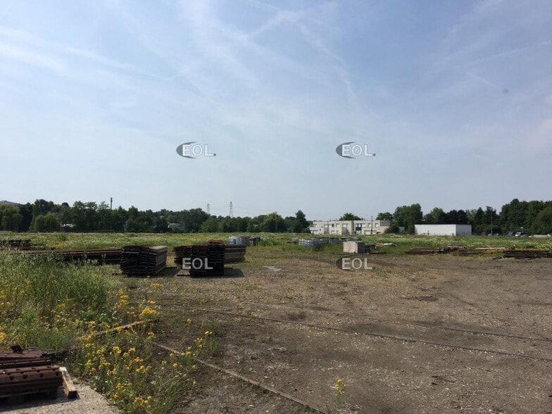 Land in Persan for lease - Site Plan - Image 1 of 3