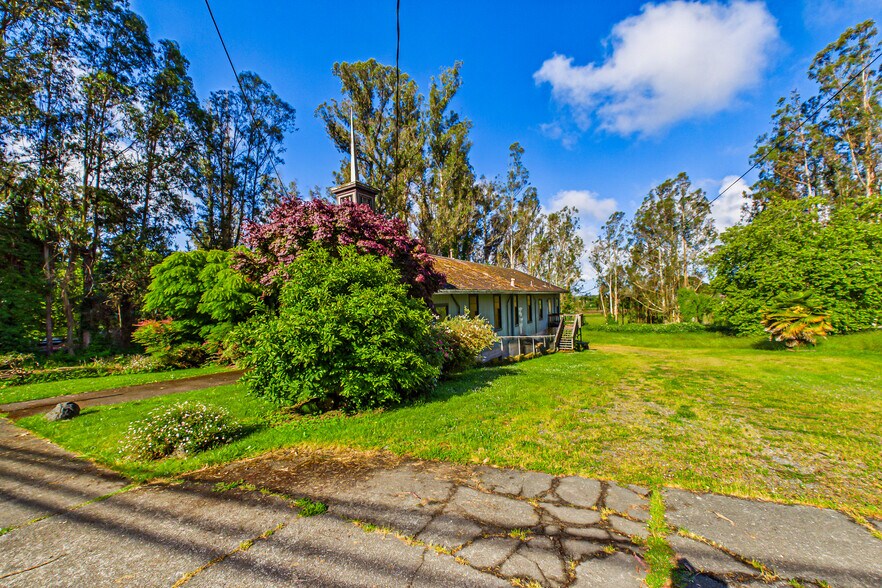 555 Bayside Rd, Arcata, CA à vendre - Photo du bâtiment - Image 3 de 33