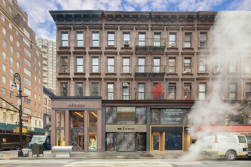 692 Madison Ave, New York, NY for sale - Building Photo - Image 1 of 1