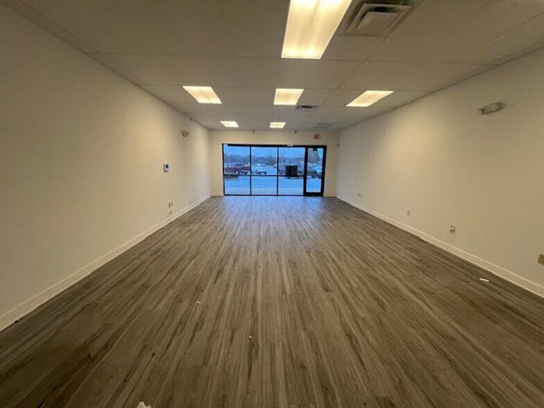 1101 Southview Ln, Tuscaloosa, AL à louer - Photo du bâtiment - Image 3 de 9