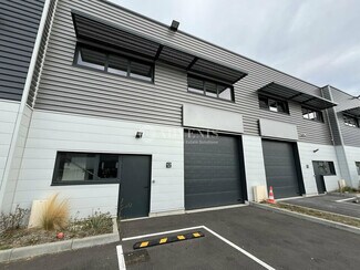 Plus de détails pour 441 Avenue Marguerite Perey, Lieusaint - Local d'activités à louer