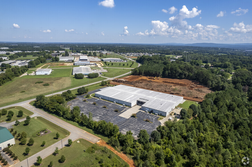 65 Shields Rd, Huntsville, AL for lease - Building Photo - Image 1 of 21