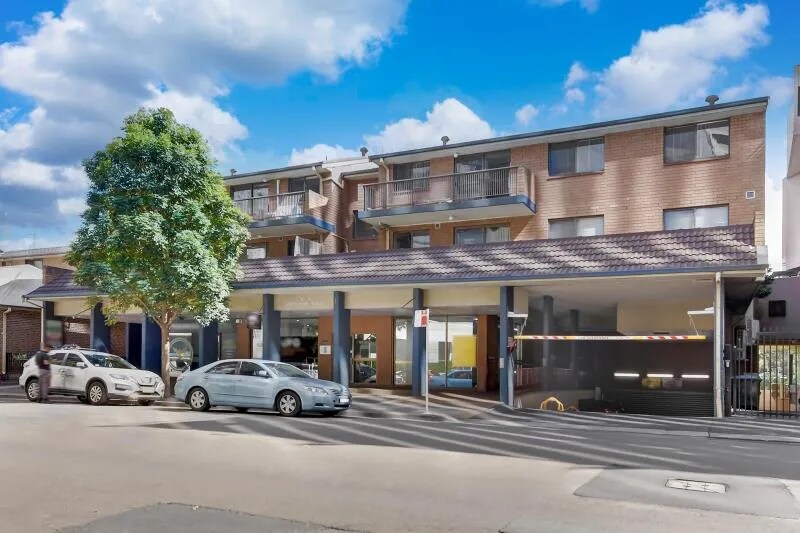 70-74 Phillip St, Parramatta à louer - Photo du bâtiment - Image 3 de 5