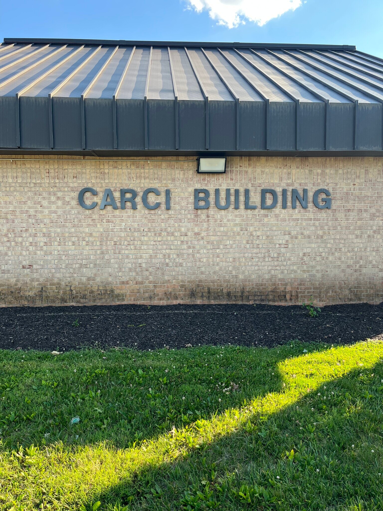 7822-7860 Beechcraft Ave, Gaithersburg, MD for lease Interior Photo- Image 1 of 9