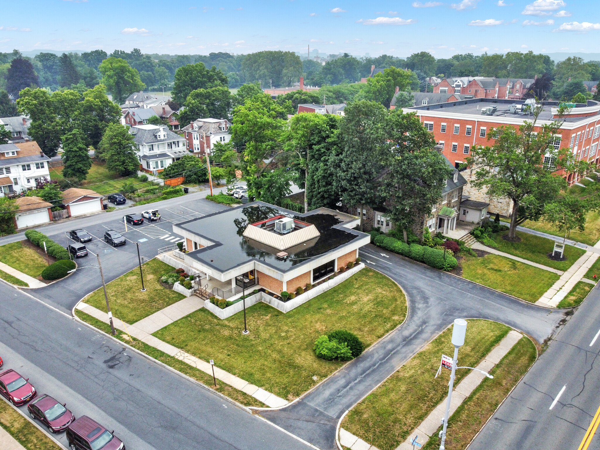 3037 N Front St, Harrisburg, PA for lease Building Photo- Image 1 of 10