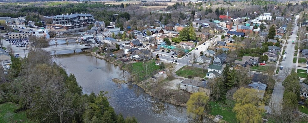 19 Mill St E, Elora, ON à vendre - Photo du bâtiment - Image 3 de 8