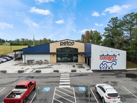 Petco | Henderson, NC - Commercial Real Estate