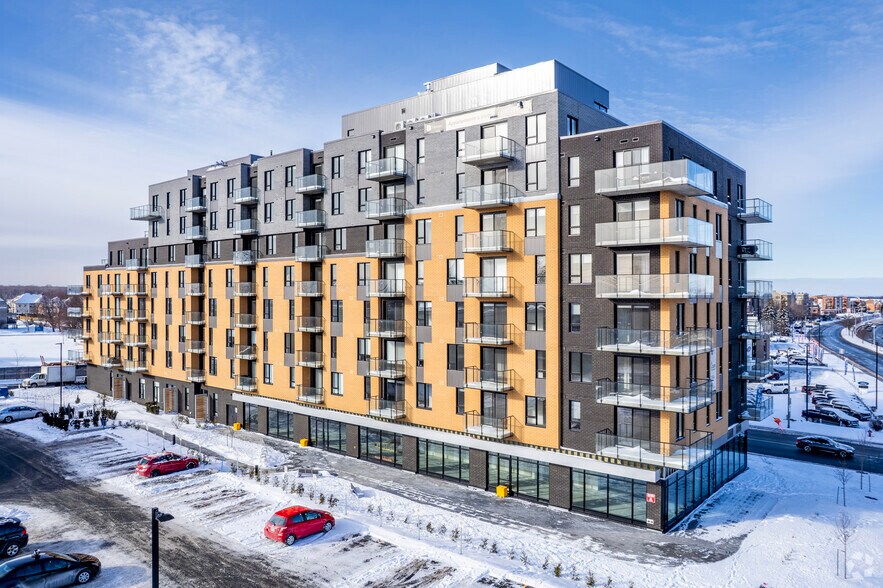 17 Rue Hyman, Dollard-des-Ormeaux, QC à vendre - Photo principale - Image 1 de 1