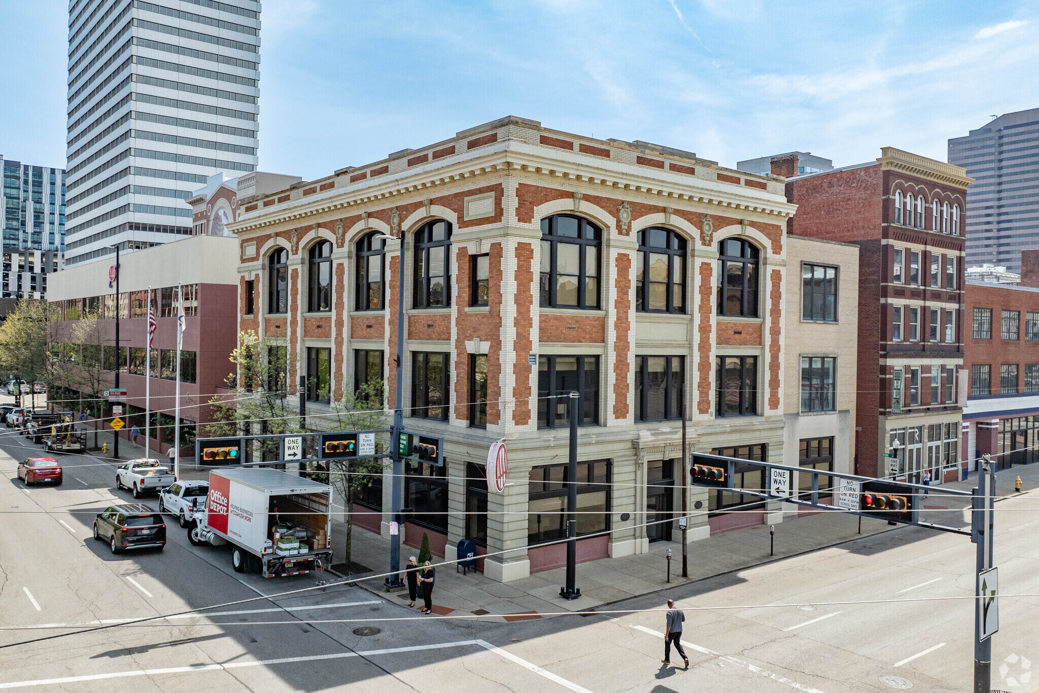 1008 Race St, Cincinnati, OH à vendre Photo principale- Image 1 de 93