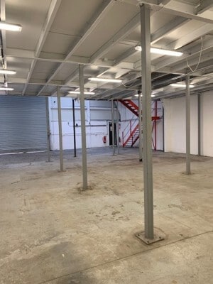 23 Laker Rd, Rochester for lease Interior Photo- Image 1 of 6