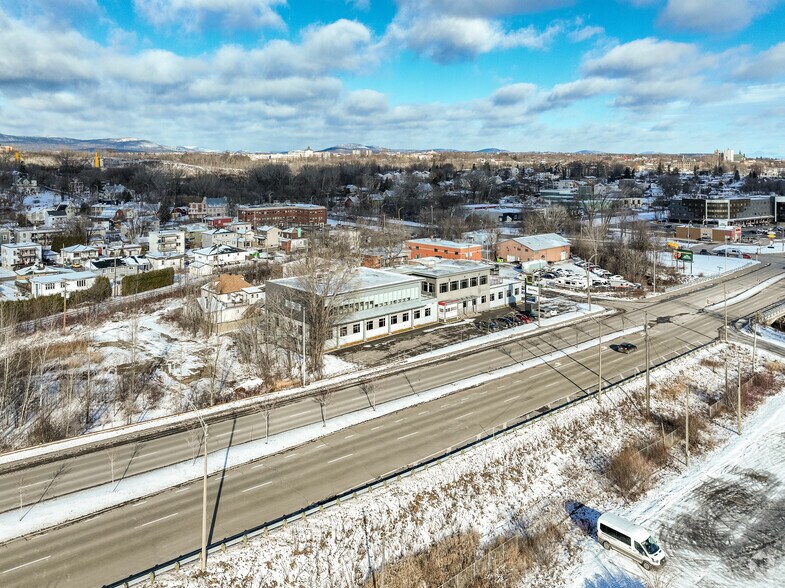 3365-3367 Sainte-Anne Boul, Québec, QC for sale - Aerial - Image 3 of 16