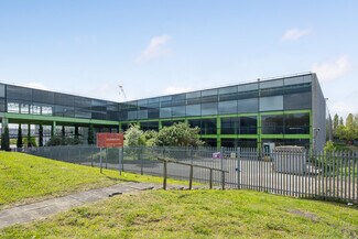 Plus de détails pour Green Park Way, Greenford - Industriel à louer