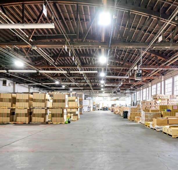 1101-1107 W Elizabeth Ave, Linden, NJ for sale - Interior Photo - Image 2 of 9