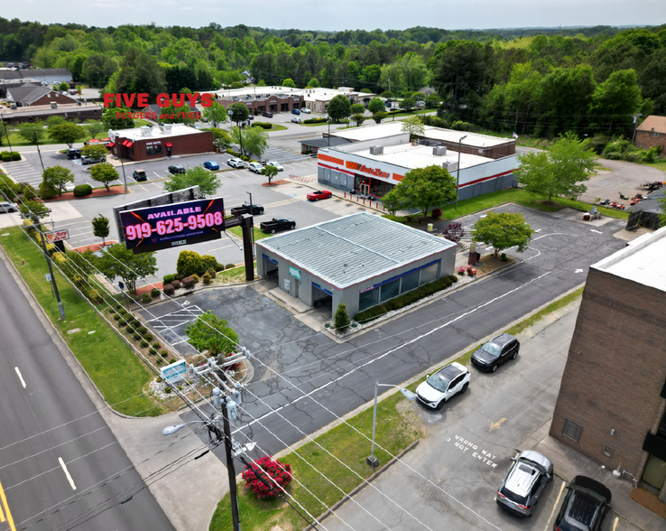 2558 Lewisville Clemmons Rd, Clemmons, NC for lease - Building Photo - Image 1 of 3