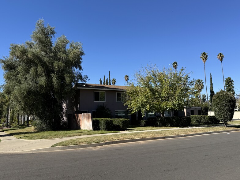 135 Cook St, Redlands, CA for sale - Building Photo - Image 1 of 19