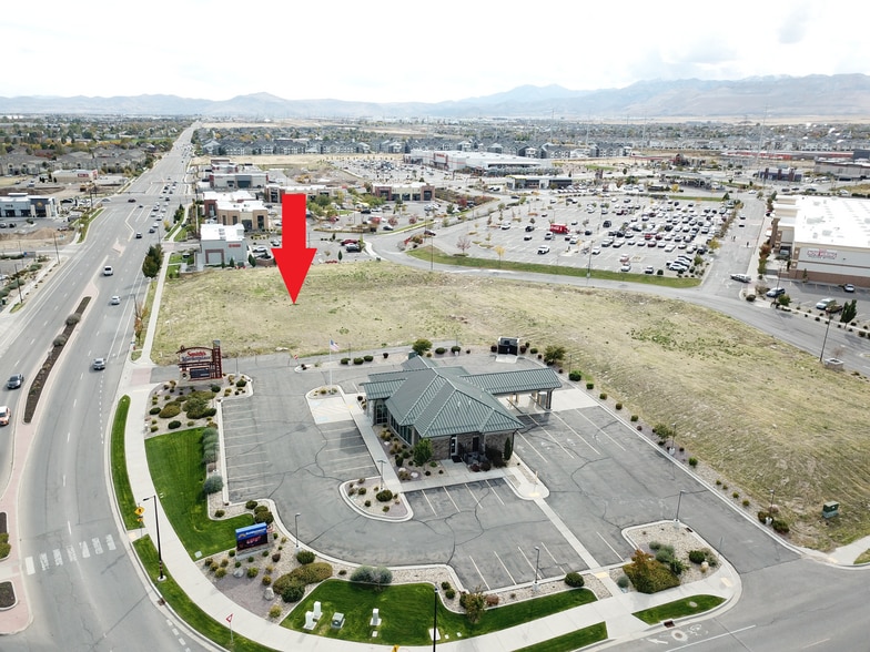 7684 5600 w, West Jordan, UT à vendre - Aérien - Image 2 de 5