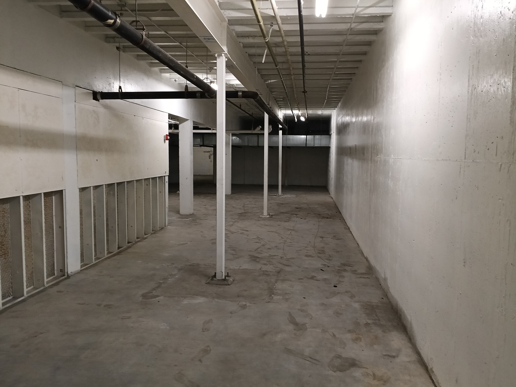 1205 NE 163rd St, North Miami Beach, FL for lease Building Photo- Image 1 of 6