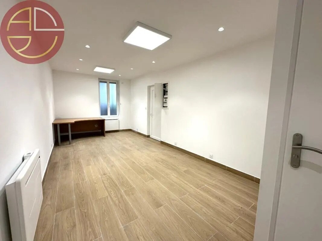 Office in Tournefeuille for lease Building Photo- Image 1 of 2