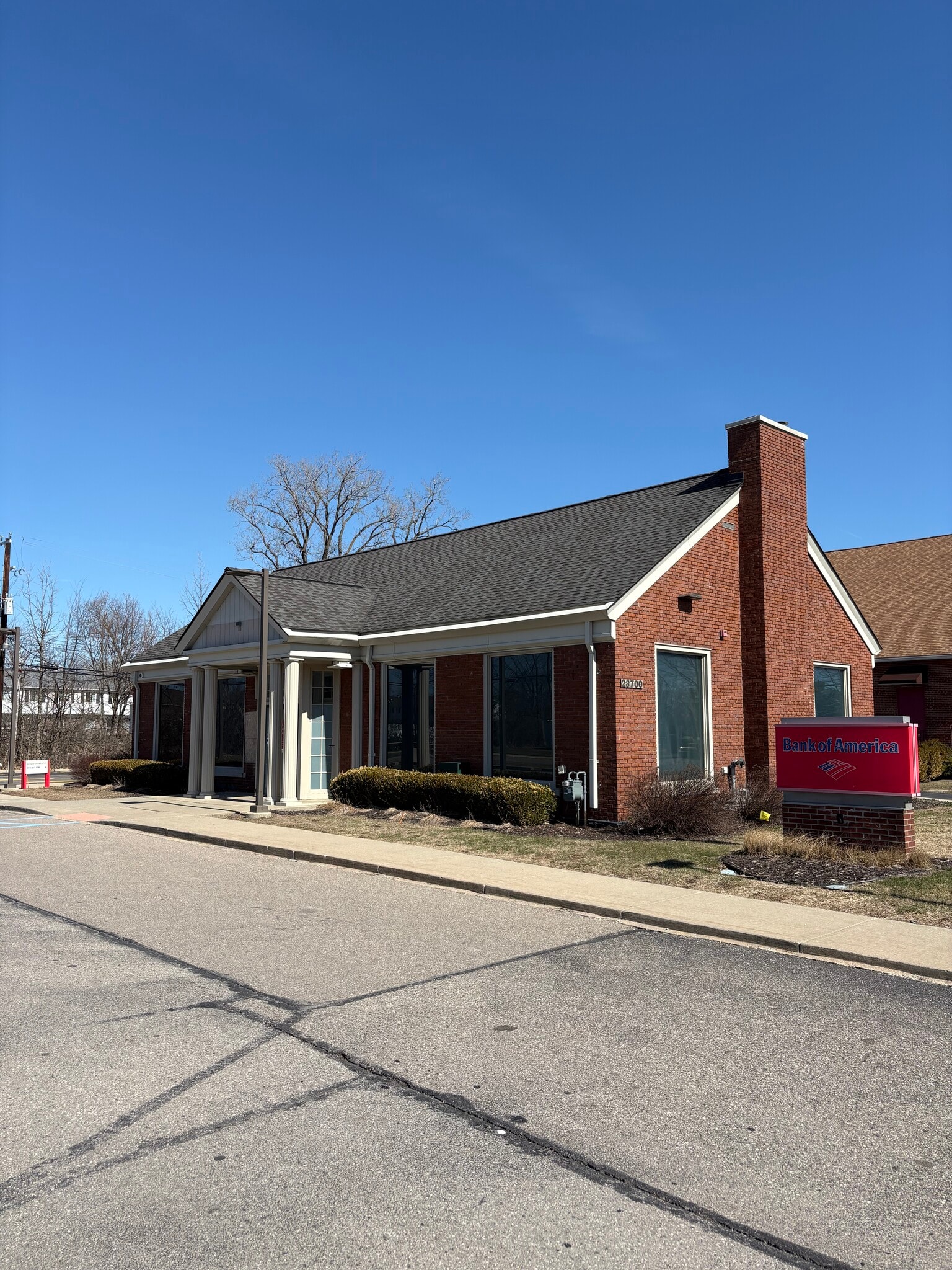 23700 Goddard Rd, Taylor, MI for lease Primary Photo- Image 1 of 14