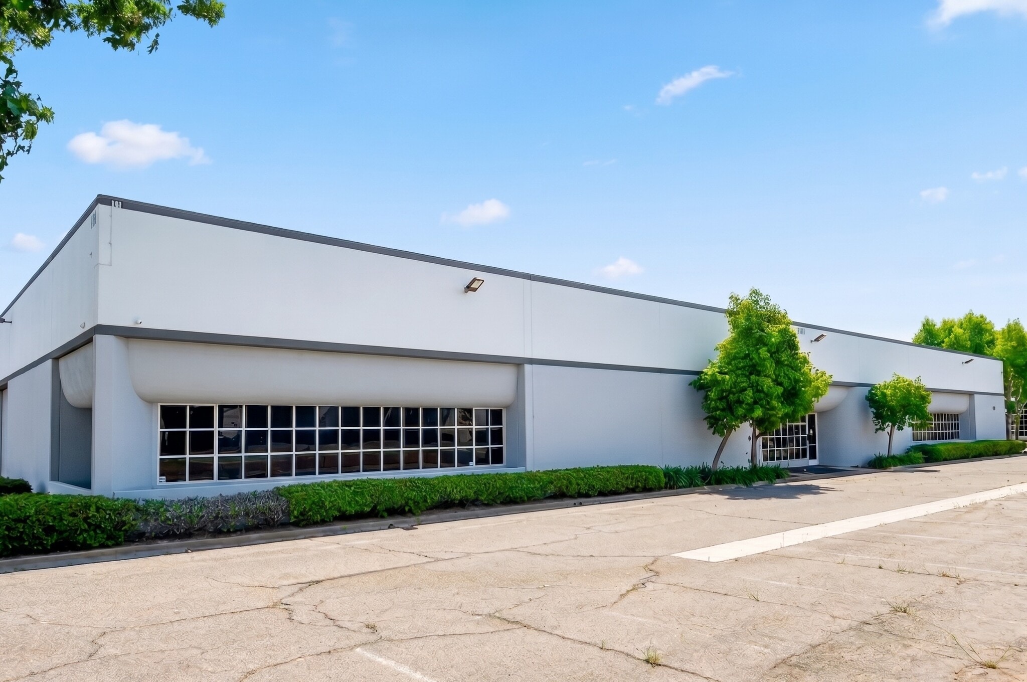 1700 Emerson Ave, Oxnard, CA for sale Building Photo- Image 1 of 12