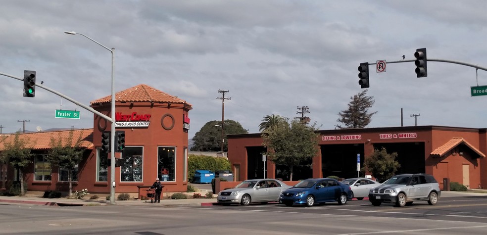 400 N Broadway, Santa Maria, CA for sale - Primary Photo - Image 1 of 1