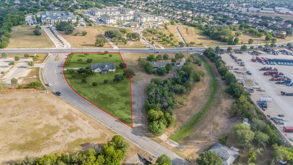 252 W Borgfeld Rd, Cibolo, TX à vendre - Photo du bâtiment - Image 2 de 12