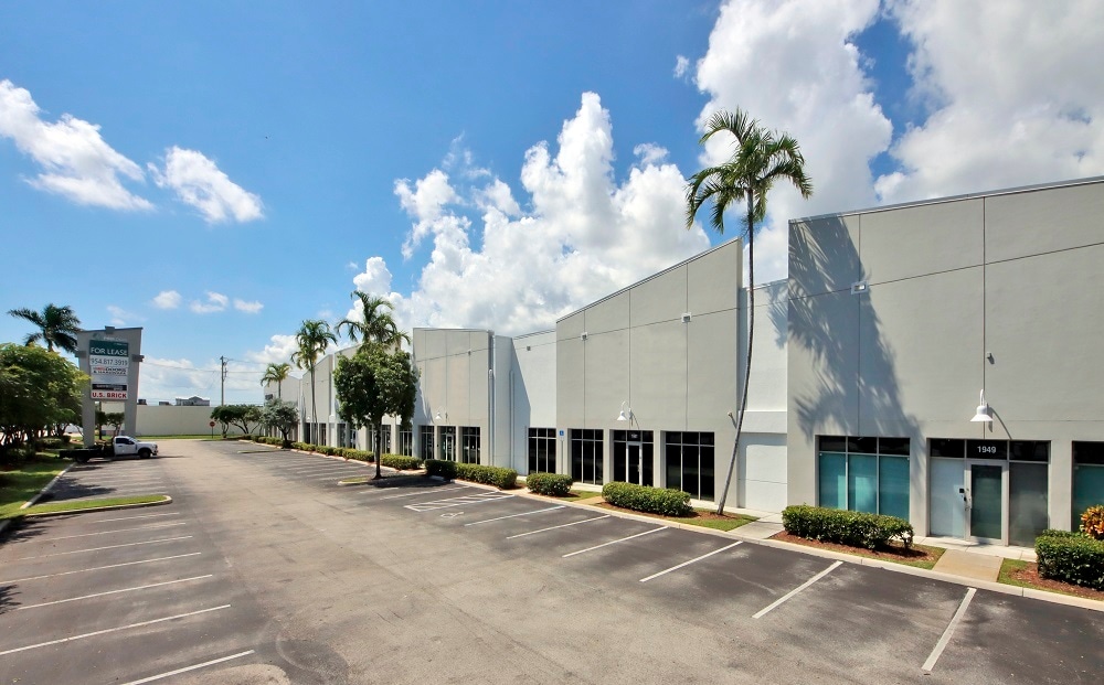 1901-1949 Tigertail Blvd, Dania, FL for lease Building Photo- Image 1 of 9