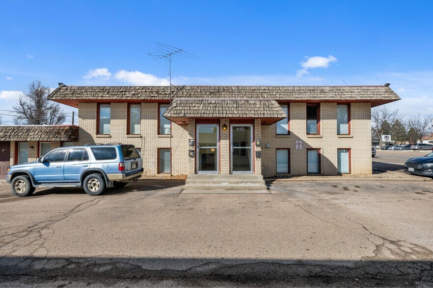 The Valley Apartments portefeuille de 2 propriétés à vendre sur LoopNet.ca - Photo du bâtiment - Image 3 de 39