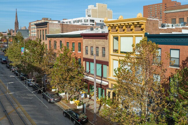 More details for 413 N Howard St, Baltimore, MD - Retail for Lease