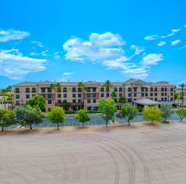 More details for 1501 S Redondo Center Dr, Yuma, AZ - Hospitality for Sale