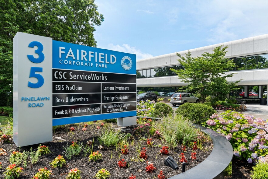 35 Pinelawn Rd, Melville, NY for lease - Building Photo - Image 2 of 18