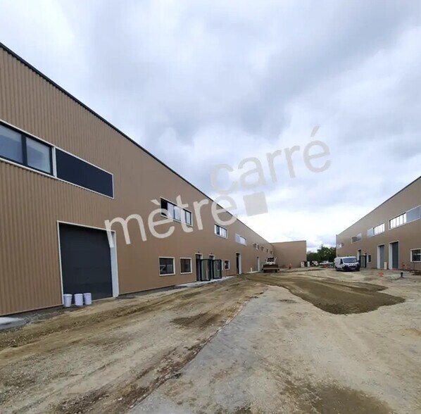 Flex dans Carquefou à louer - Photo du bâtiment - Image 1 de 5