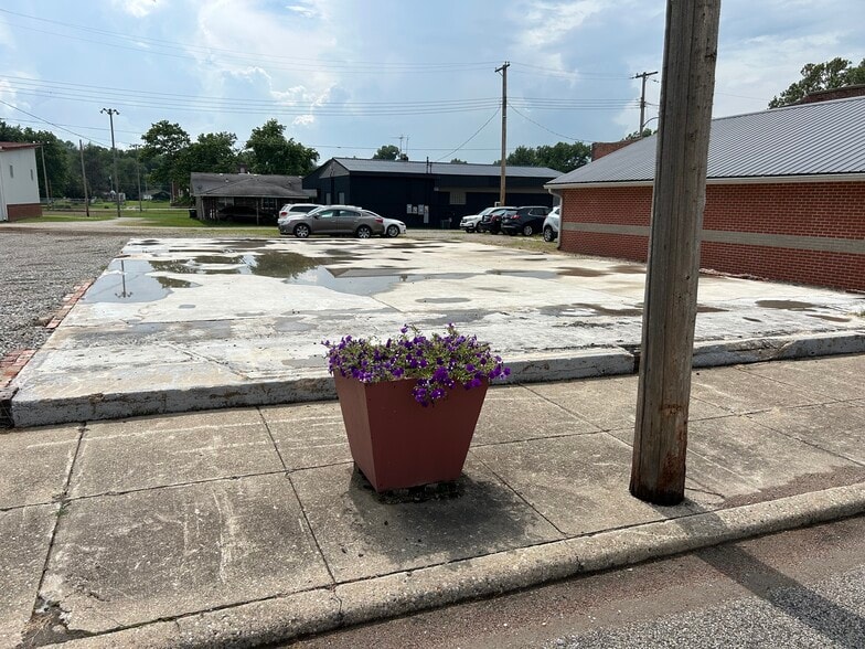 107 Main st, Hutsonville, IL for sale - Other - Image 3 of 6