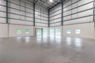 555 Research Drive, Pittston Township, PA for lease Building Photo- Image 2 of 5