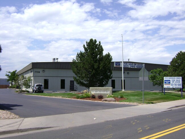 Plus de détails pour 7700 Cherry Creek South Dr, Denver, CO - Industriel à louer