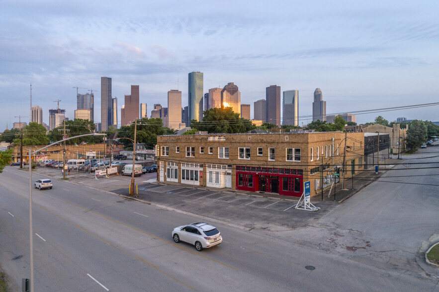 1925 Washington Ave, Houston, TX for lease - Building Photo - Image 1 of 13