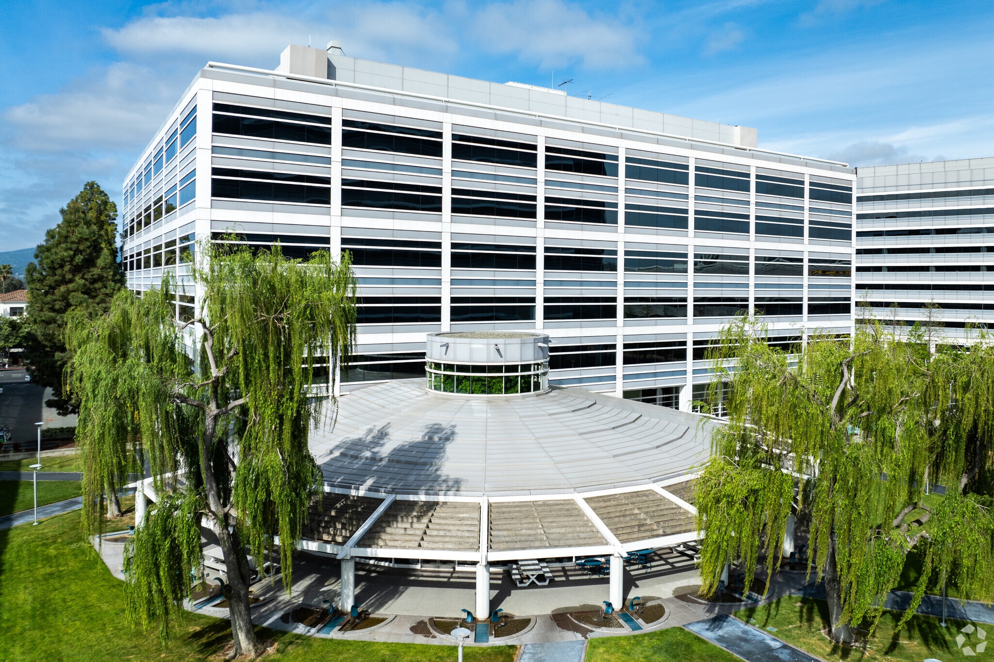2000 Clayton Rd, Concord, CA for lease Primary Photo- Image 1 of 6