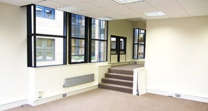 329-333 Latimer Rd, London for sale Interior Photo- Image 2 of 10