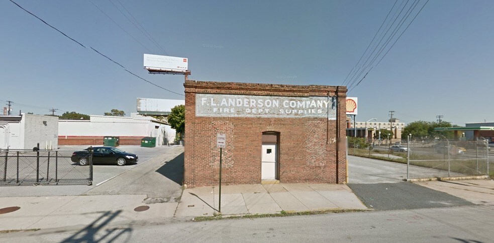 1748 Russell St, Baltimore, MD for sale - Primary Photo - Image 1 of 2