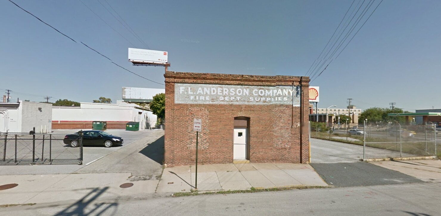 1748 Russell St, Baltimore, MD à vendre Photo principale- Image 1 de 3